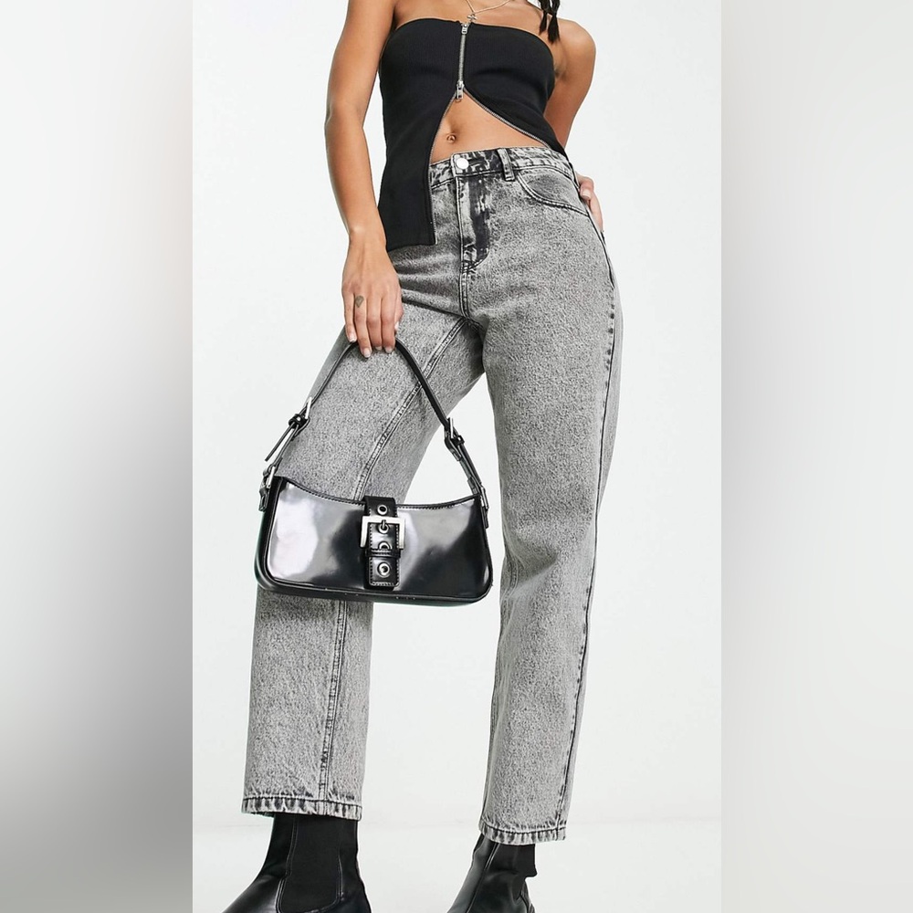Sold Stradivarius STR Gray Mom Jeans, US 2